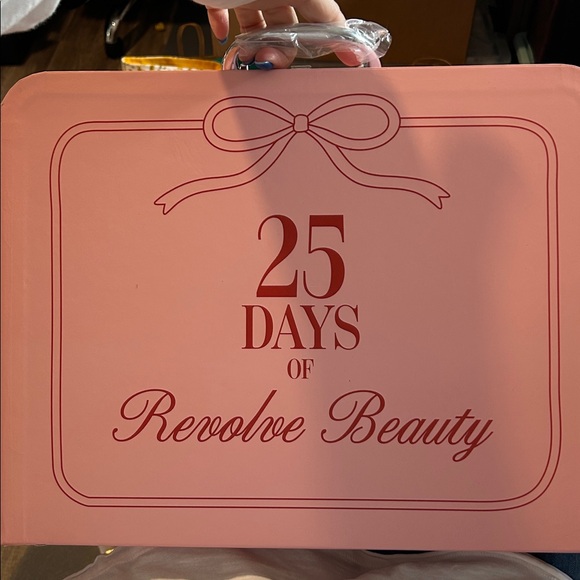 Live Show Listing 2025 Revolve adventure calendar Mystery grab.:))Live Show Only - Picture 6 of 6